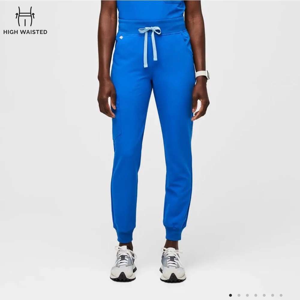 Figs high waisted Petite Small Zamora scrubs in royal blue.